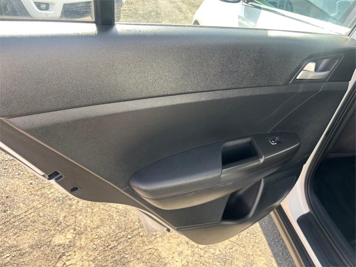 2019 KIA SPORTAGE S (FWD)