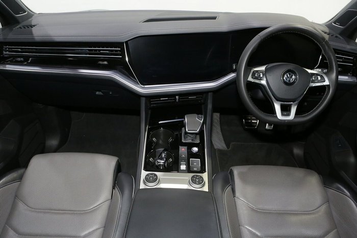 2020 Volkswagen Touareg 210TDI R-Line