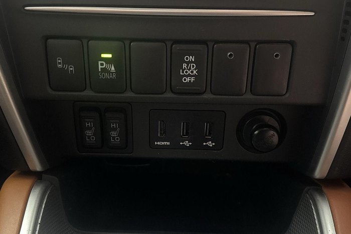 2020 Mitsubishi Triton GSR