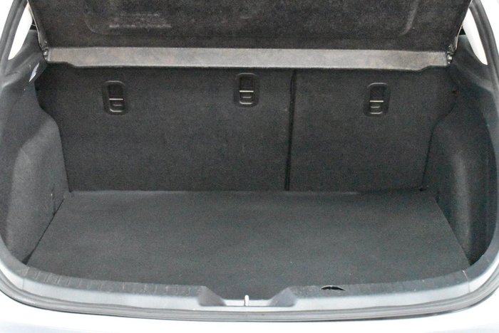 2018 Mazda 3 Neo Sport