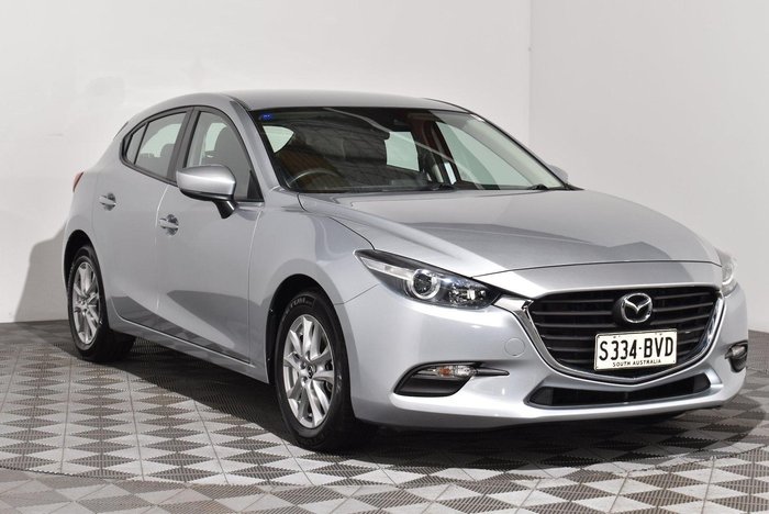 2018 Mazda 3 Neo Sport
