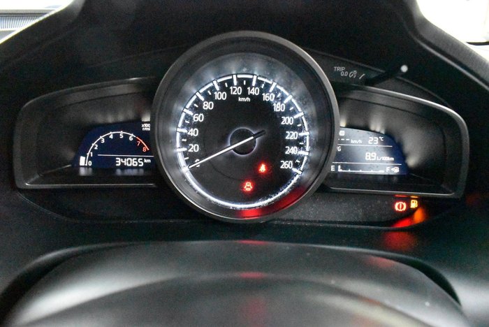 2018 Mazda 3 Neo Sport