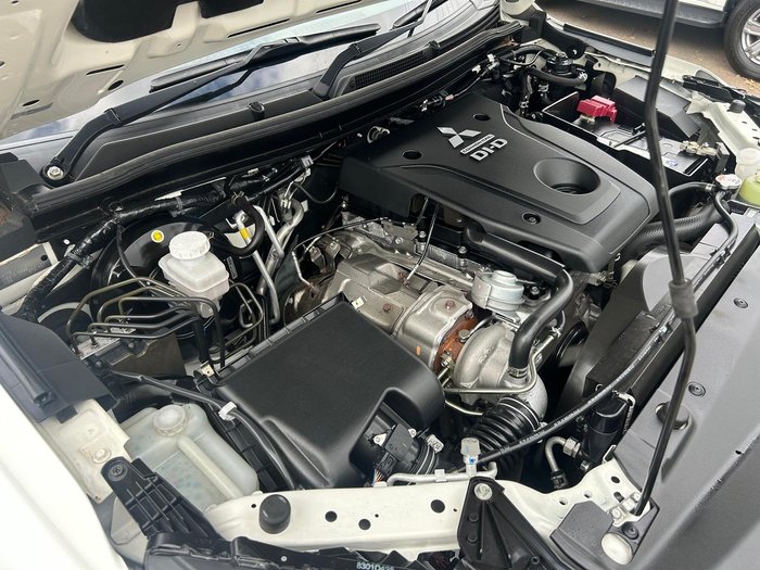 2020 Mitsubishi Pajero Sport GLX