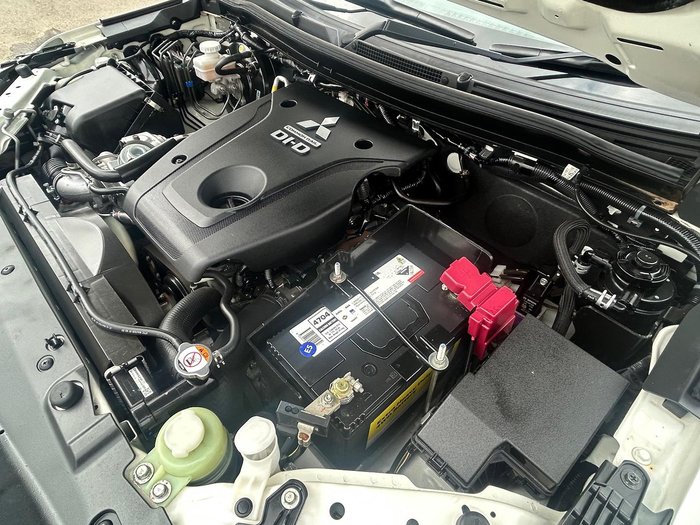 2020 Mitsubishi Pajero Sport GLX