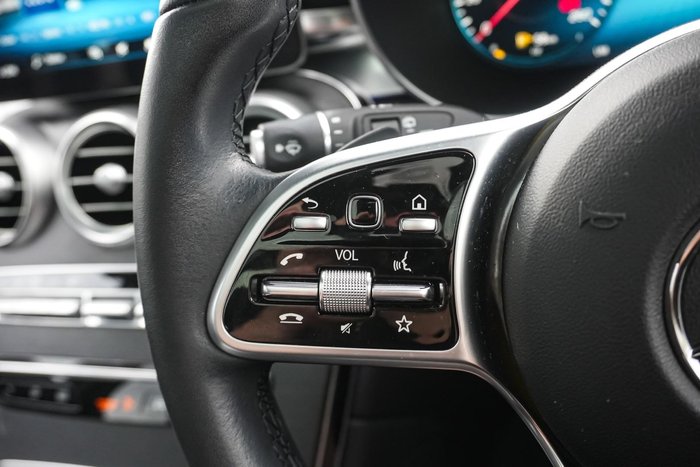 2021 Mercedes-Benz GLC-Class GLC300