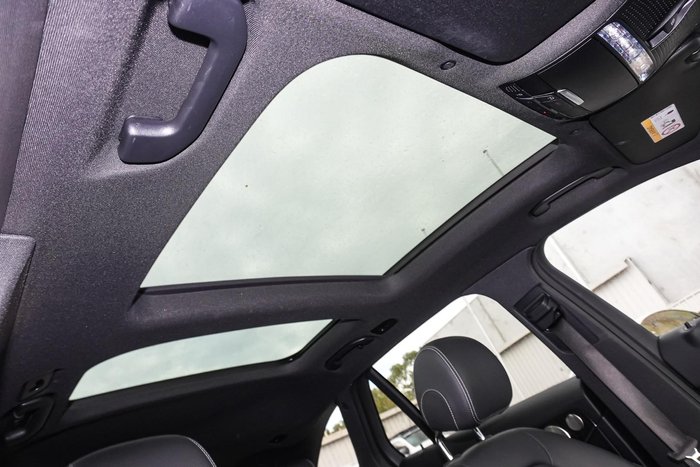 2021 Mercedes-Benz GLC-Class GLC300