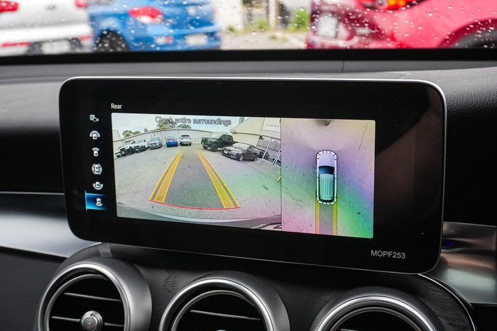 2021 Mercedes-Benz GLC-Class GLC300