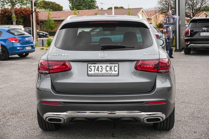 2021 Mercedes-Benz GLC-Class GLC300