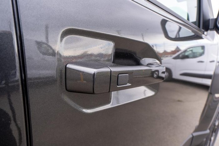 2025 Kia Tasman SX+