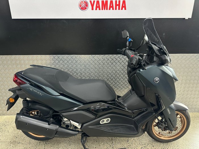2023 Yamaha XMAX 300 (CZD300A) GREEN