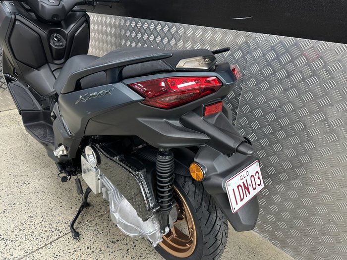 2023 Yamaha XMAX 300 (CZD300A) GREEN