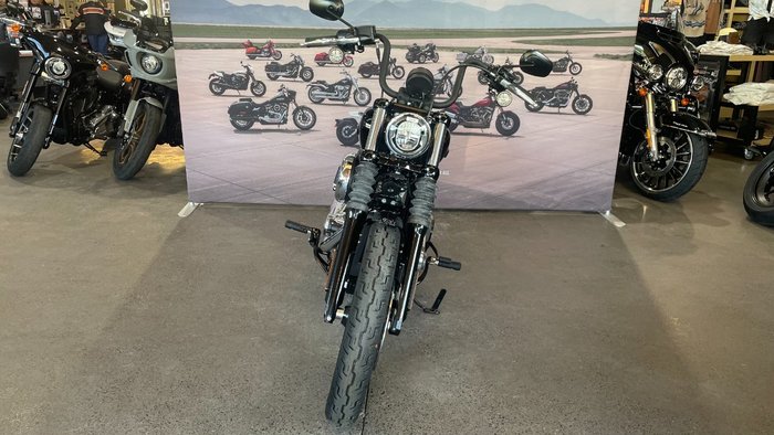 2025 Harley-davidson FXBB STREET BOB (117) Vivid Black