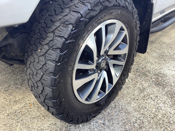 2017 Nissan Navara ST-X