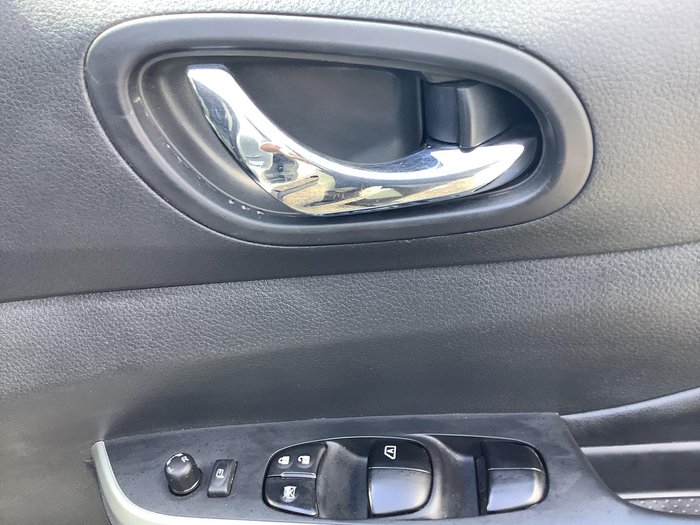 2017 Nissan Navara ST-X