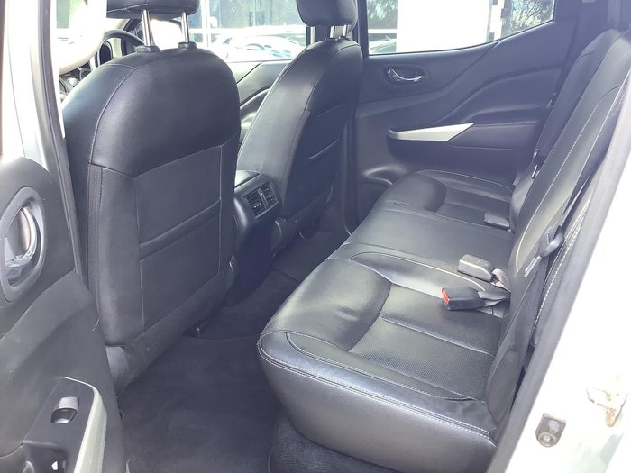 2017 Nissan Navara ST-X