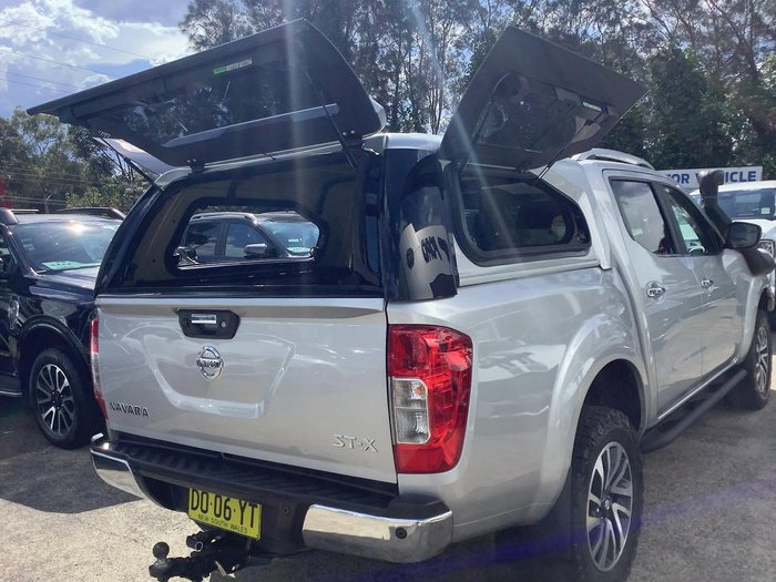 2017 Nissan Navara ST-X