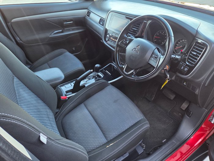 2017 Mitsubishi Outlander LS