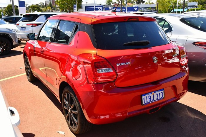 2023 Suzuki Swift GL Shadow