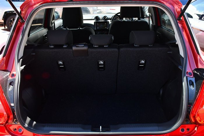 2023 Suzuki Swift GL Shadow