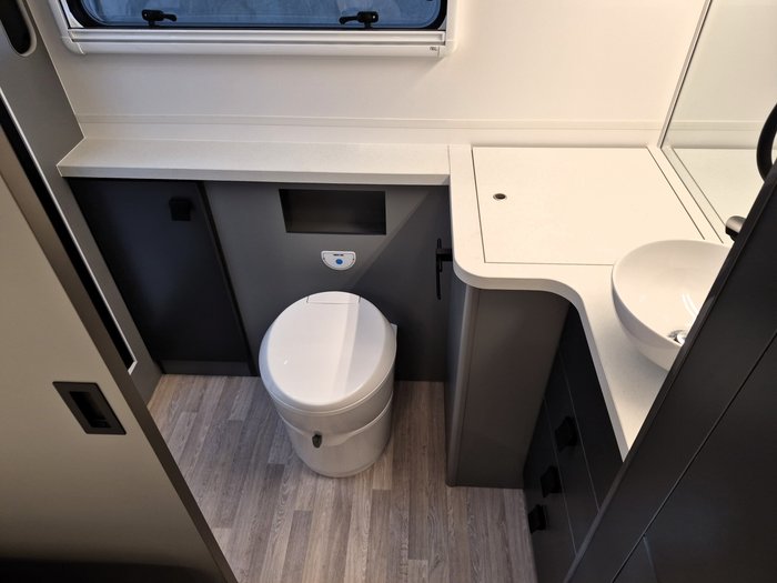 2025 Sunliner Switch 494