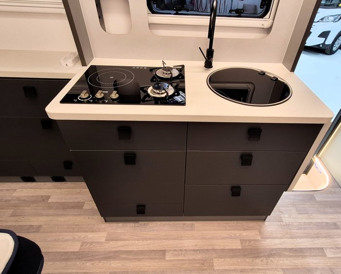 2025 Sunliner Switch 494