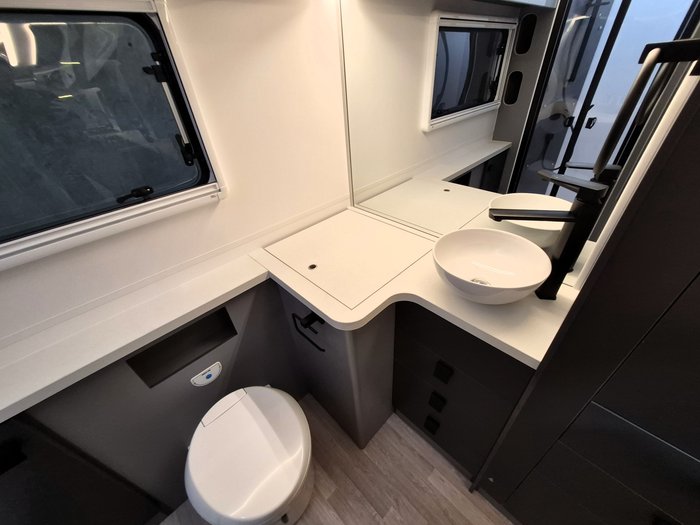 2025 Sunliner Switch 494