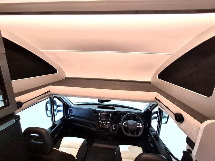 2025 Sunliner Switch 494