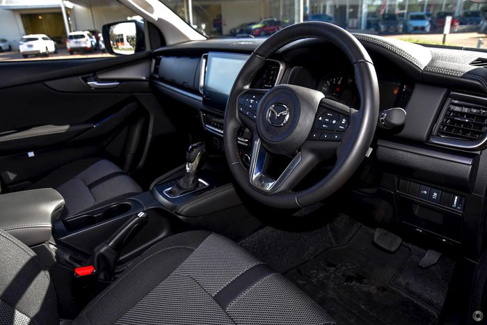 2025 Mazda BT-50 XTR