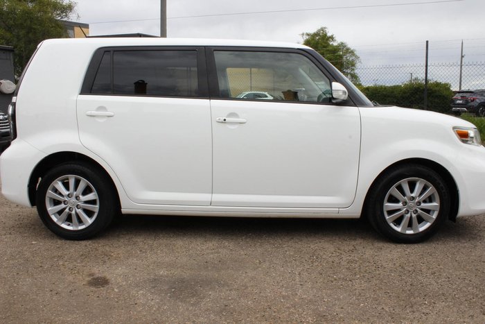 2011 Toyota Rukus Build 3 AZE151R Glacier White