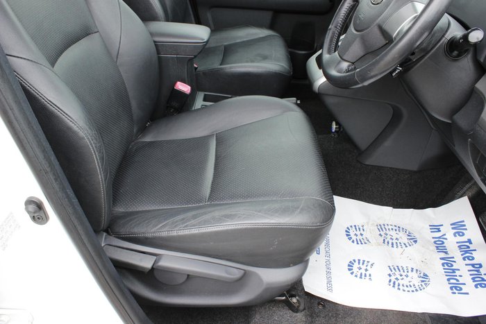 2011 Toyota Rukus Build 3 AZE151R Glacier White