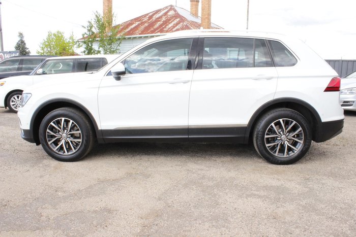 2017 Volkswagen Tiguan 132TSI Comfortline 5N MY17 Four Wheel Drive Pure White