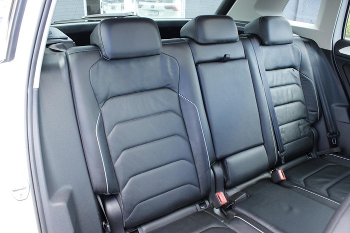 2017 Volkswagen Tiguan 132TSI Comfortline 5N MY17 Four Wheel Drive Pure White