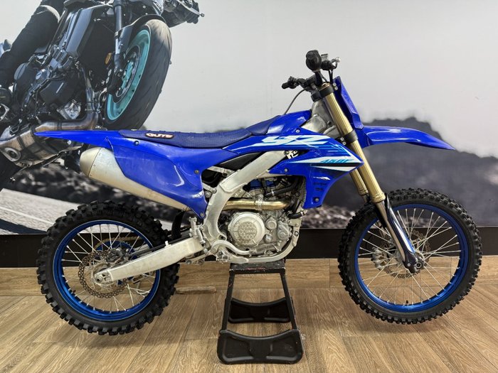 2025 Yamaha YZ450FS BLUE