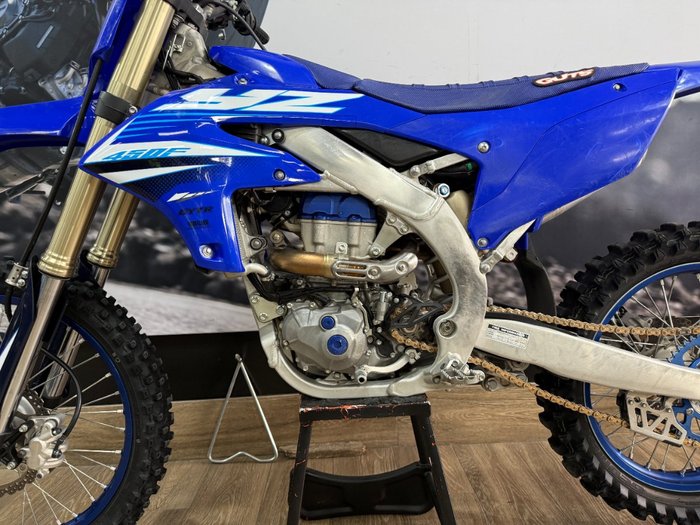 2025 Yamaha YZ450FS BLUE