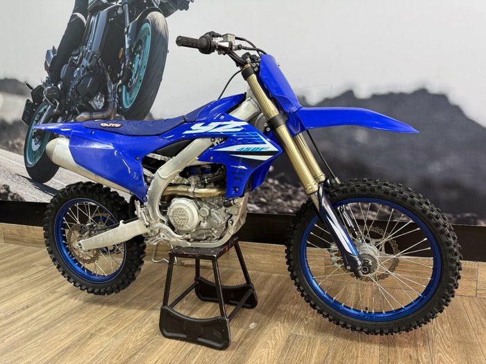 2025 Yamaha YZ450FS BLUE