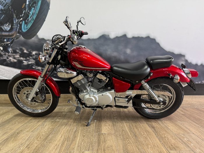 2016 Yamaha XV250 (VIRAGO VX250S, VX250R) RED