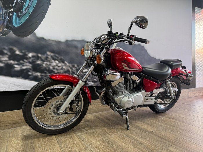 2016 Yamaha XV250 (VIRAGO VX250S, VX250R) RED
