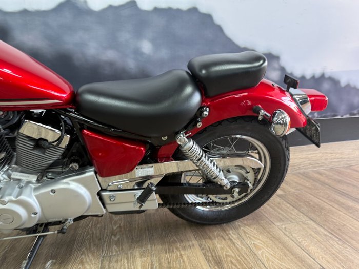 2016 Yamaha XV250 (VIRAGO VX250S, VX250R) RED