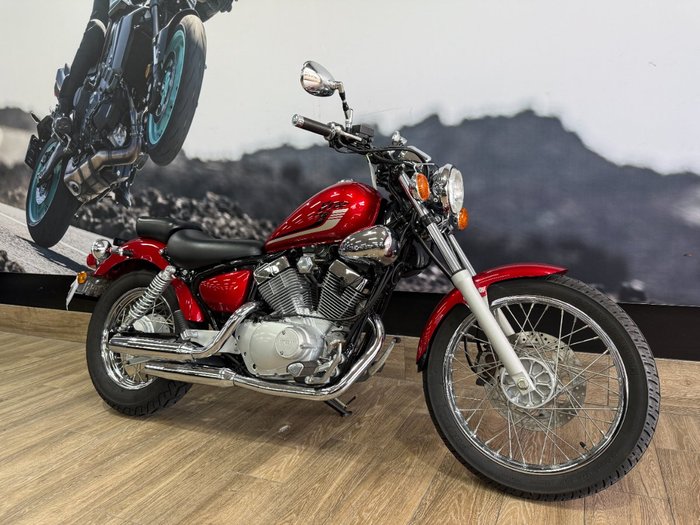 2016 Yamaha XV250 (VIRAGO VX250S, VX250R) RED