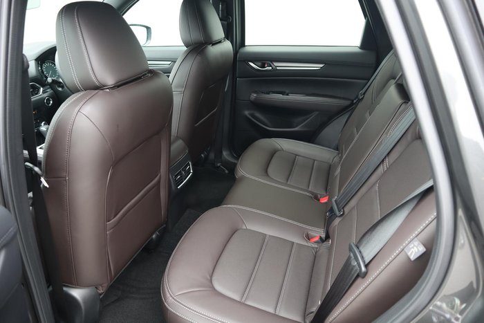 2025 Mazda CX-5 G25 Akera