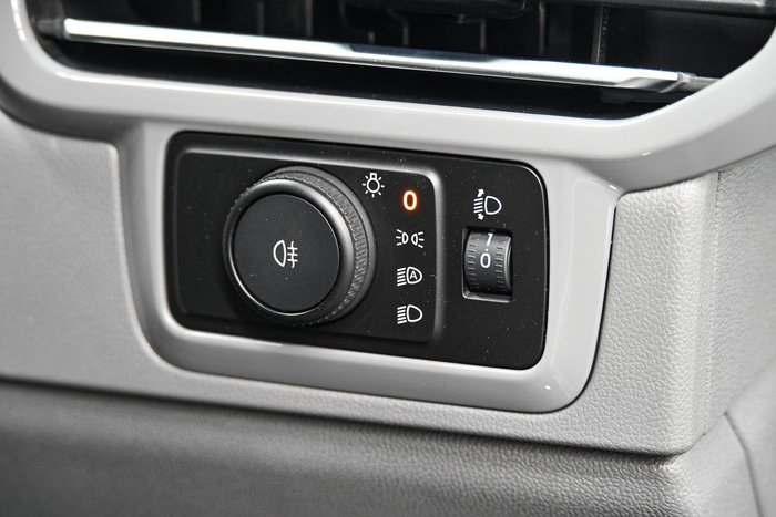 2025 Volkswagen Transporter TDI 125kW