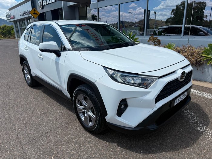 2022 Toyota RAV4 GX