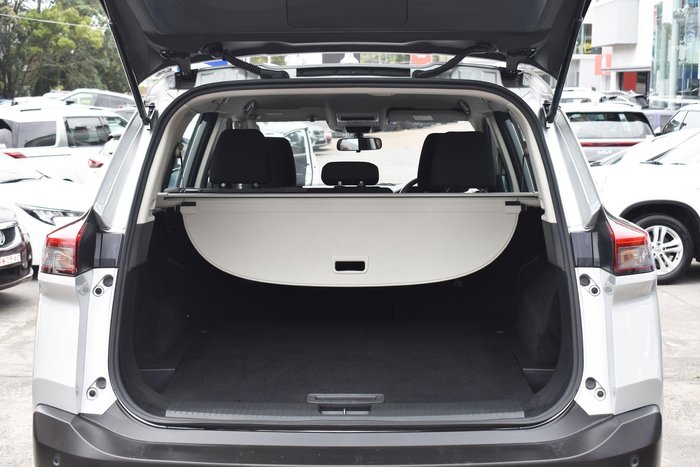 2024 Nissan X-TRAIL ST