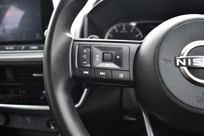 2024 Nissan X-TRAIL ST