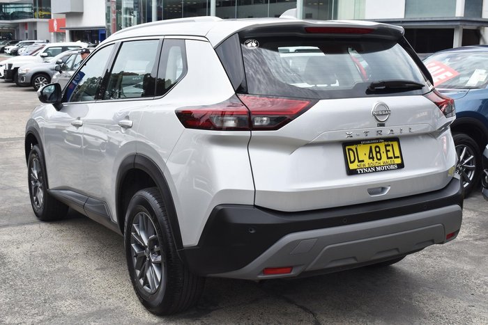 2024 Nissan X-TRAIL ST
