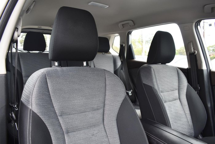 2024 Nissan X-TRAIL ST