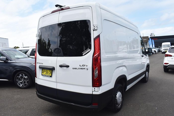 2022 LDV Deliver 9 Blanc White