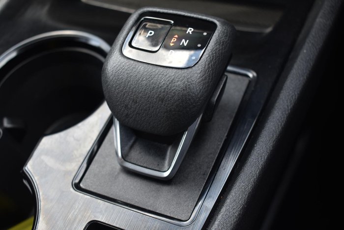 2024 Nissan X-TRAIL ST