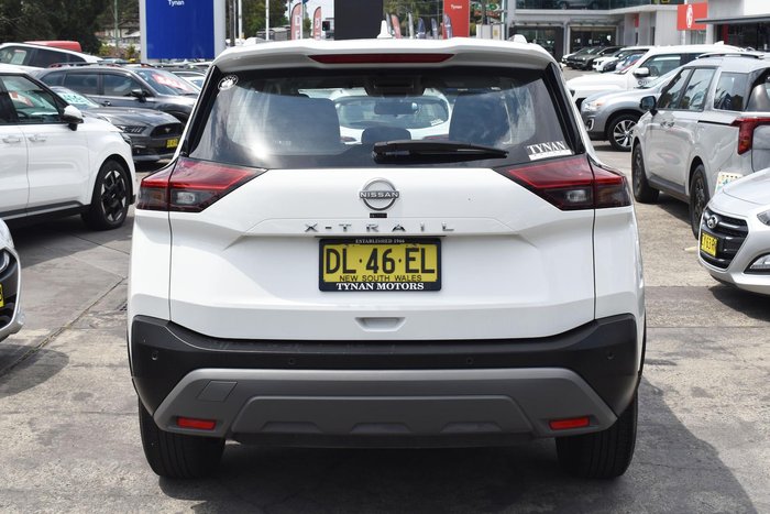 2024 Nissan X-TRAIL ST