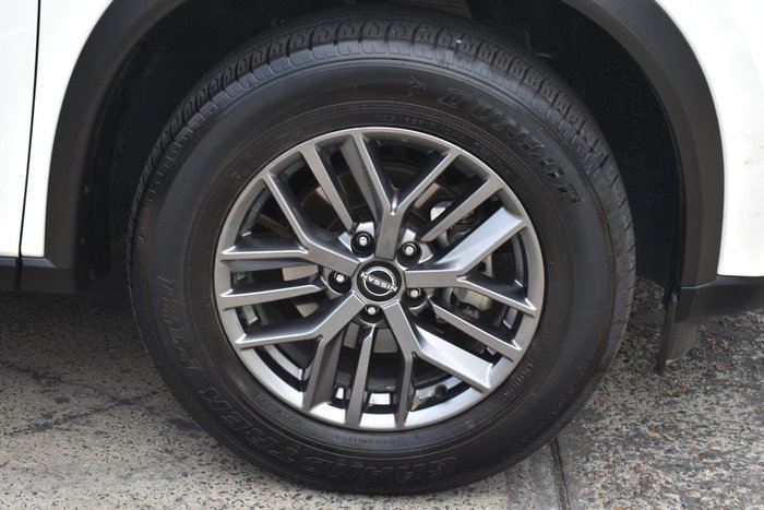 2024 Nissan X-TRAIL ST